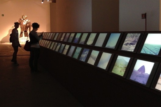 Millet Mounds, de Kan Xuan, Arsenale