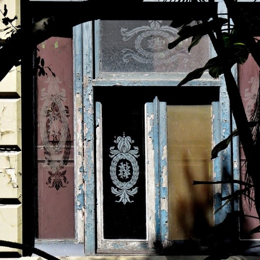 Exposição “As mãos que restauram o tempo: um olhar fotográfico”, módulo Detalhes, curadoria de Luiz Antonio Lopes de Souza