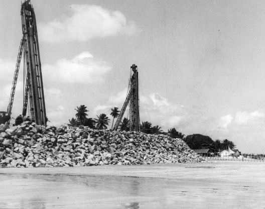 Início das obras do Hotel Tambaú
