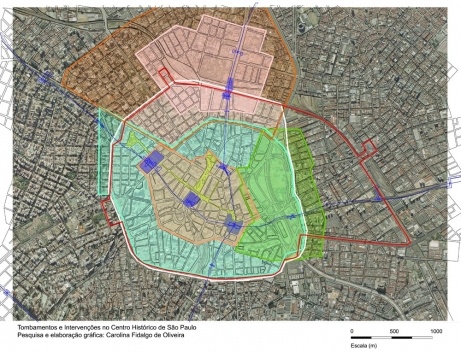 Somando-se às propostas anteriores, o perímetro mais alaranjado refere-se às propostas para o Pólo Cultural da Luz; em azul, o Perímetro do PORCENTRO, elaborado em 1993