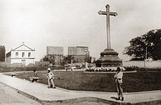 Cruzeiro de Itu, final do século 18, autoria de mestre Thebas, foto gentilmente cedida pelo amigo Professor Jonas Soares de Souza que informa ser do início do século 20