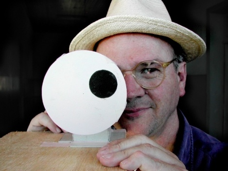 Guto Lacaz e objeto cinético