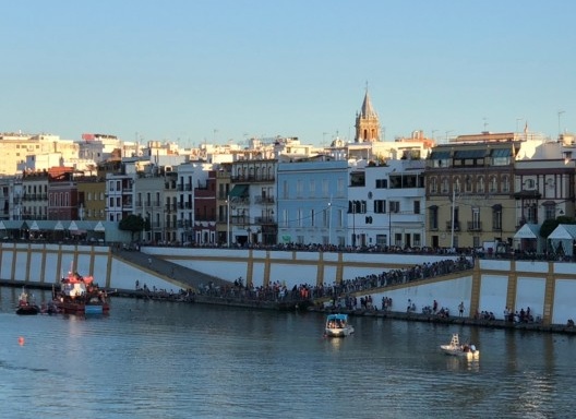 Cais de Triana ao entardecer, Sevilha