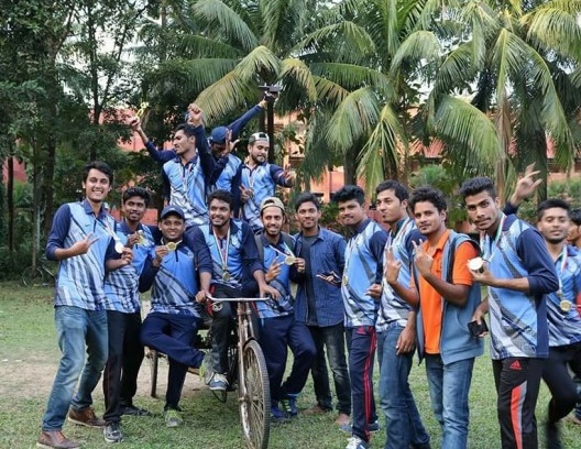 Alunos da Universidade de Chittagong