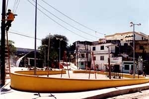 Violência e projeto urbano em favelas