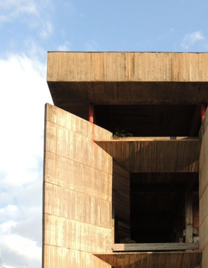 Jogo de brises em concreto: Tribunal de Justiça do Estado do Piauí, Teresina, 1972