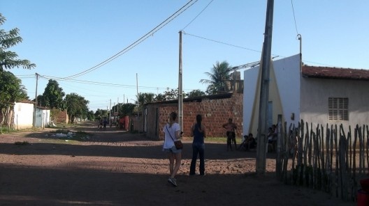 Assentamento precário no acesso ao Aeroporto Internacional Governador Aluísio Alves, ou Aeroporto São Gonçalo do Amarante