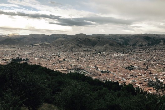 Vista de Cusco desde os altos de Sacsayhuaman