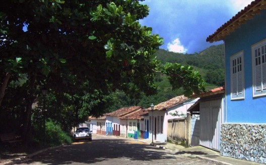 Rua da Cambaúba, 2005
