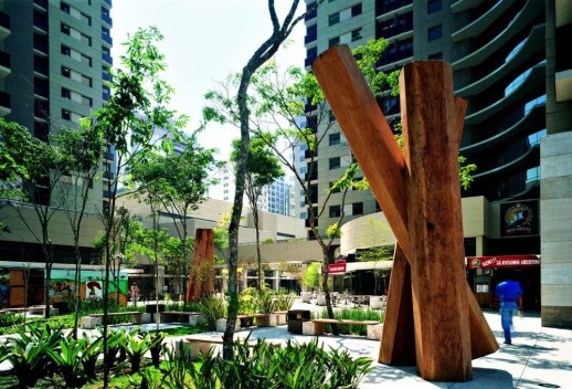 Brascan Century Plaza, São Paulo. Escritório Konigsberger Vannucchi, 2000-2003