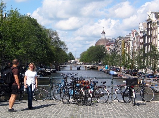 Espaço público em Amsterdã, Holanda