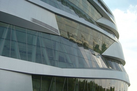 UN Studio, Museu Mercedes Benz, Stuttgart, 2005