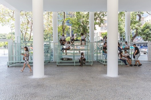 Transborda!, Museu de Arte do Rio, Praça Mauá, Rio de Janeiro RJ Brasil, 2018. Arquitetos Antonio Pedro Coutinho e Adriano Carneiro de Mendonça (autores) / Estúdio Chão