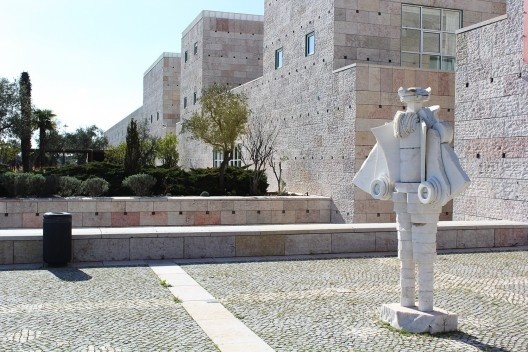 Parte externas do maciço Centro Cutural de Belém