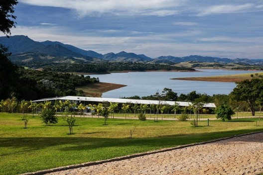 Residência Piracaia, Piracaia SP Brasil, 2012-2014. Arquitetos Lua Nitsche e Pedro Nitsche / Nitsche Arquitetos Associados