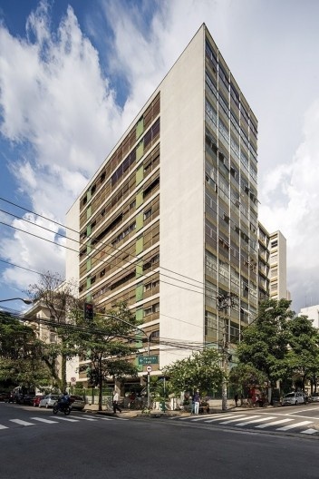 Edifício Albar, São Paulo, Albar , 1963. Arquitetos Pedro Paulo de Melo Saraiva e Maurício Tuck Schneider