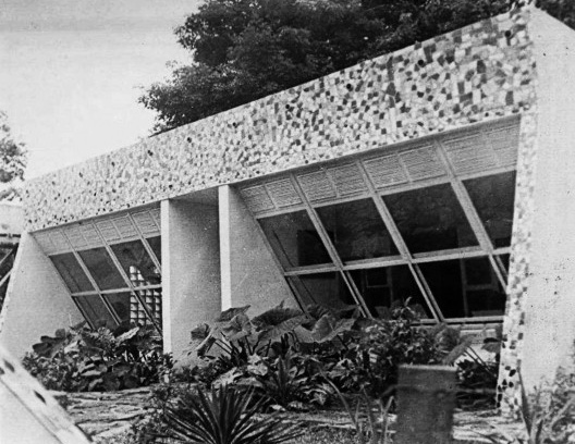 Residência de Ruy Meira, projetada pelo artista