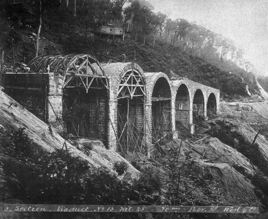 Viaduto nº 10 (então viaduto nº 13) em construção, s/d