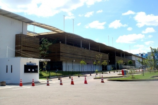 Fórum de Cuiabá, 2005. Arq. Marcelo Suzuki