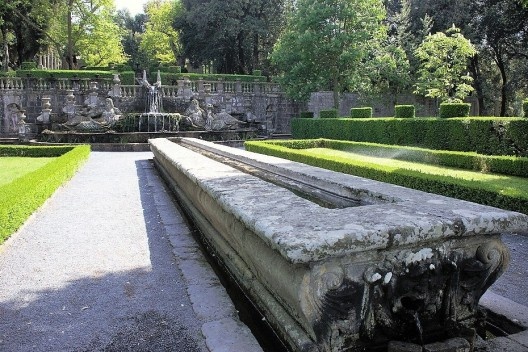 Villa Lante, terraço para refeições ao ar livre, Bagnaia, Itália