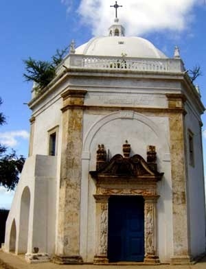 1. Vista frontal da capela de N. S. do Patrocínio