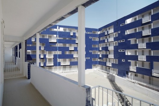 Cherubino Gambardella. Casas populares, Nápoles