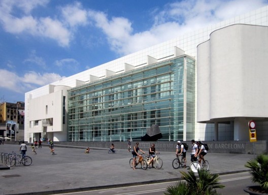 Museu de Arte Contemporânea, Barcelona. Arquiteto Richard Meier