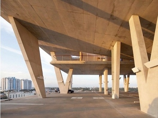 Lincoln Road, Florida, 2005-2008. Herzog & de Meuron