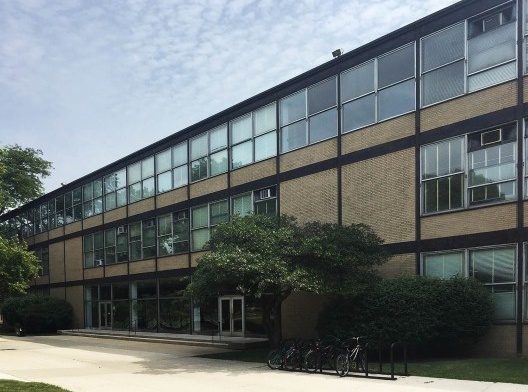 Mies van der Rohe, Wishnick Hall (1946), detalhe. Illinois Institute of Technology