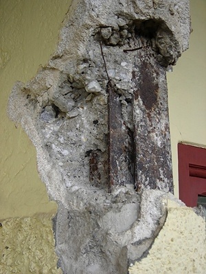 Detalhe interna da estrutura do pilar