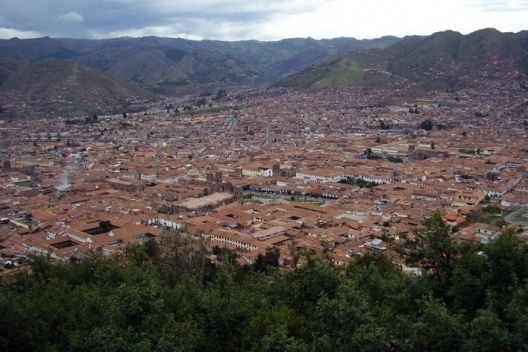 Vista geral de Cusco com a Plaza ao centro