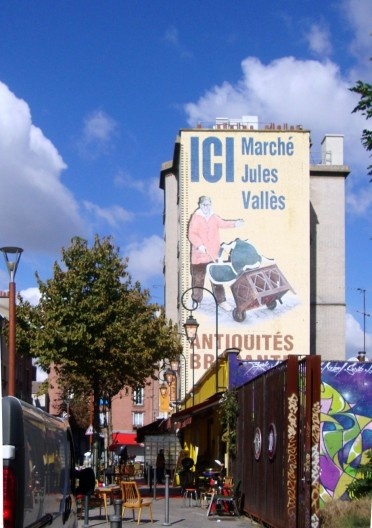 Bairro de Saint Ouen, entrada do Marché Jules Vallès