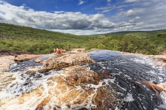 Do Serrano se avista a cidade de Lençóis, ao fundo