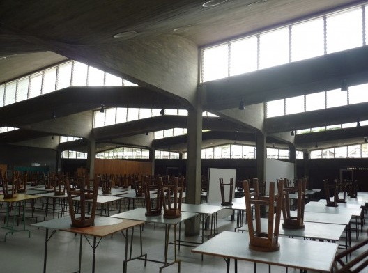 Faculdade de Arquitetura e Urbanismo (1954-1956). Carlos Raúl Villanueva