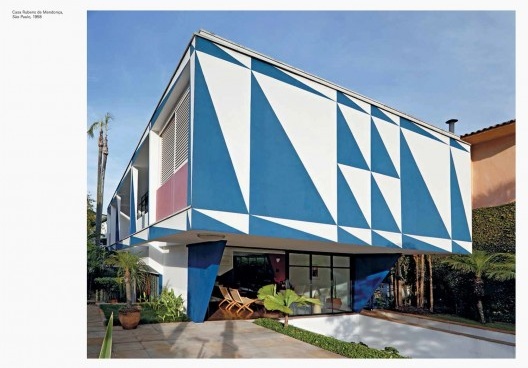 Páginas do livro Vilanova Artigas: Casa Paulistas, de Marcio Cotrim