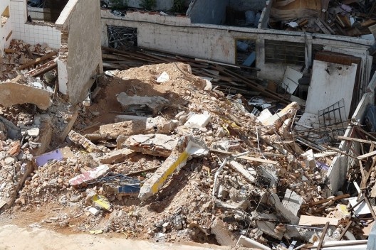 Demolição do edifício Nicolau Schiesser