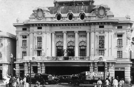 Teatro Pedro LL, Ribeirão Preto, 1930. Arquiteto Hyppolito Gustavo Pujol Júnior