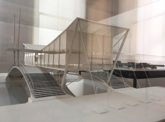 Exposição “Três pavilhões de Sérgio Bernardes”, maquete do Pavilhão de Volta Redonda / Companhia Siderúrgica Nacional – CSN, 1ª Feira Internacional de São Paulo (1954-1955). Arquiteto Sérgio Bernardes