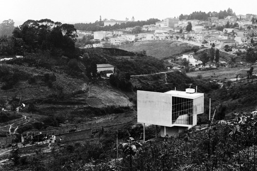 A arquitetura de Vilanova Artigas e a construção da cidade moderna