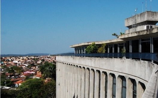 Edifício sede da FIEP/SESI/SENAI da cidade de Campina Grande - PB, construído entre 1978 e 1983 e projetado pelo arquiteto carioca Cydno Ribeiro da Silveira.