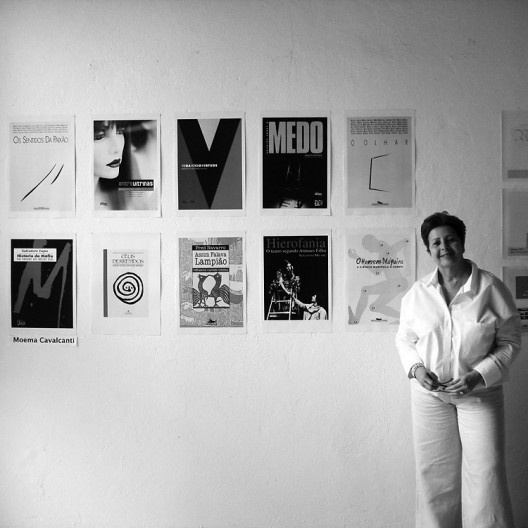 Moema Cavalcanti com suas criações