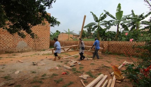 Processo de construção do protótipo da casa