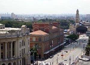 Região da Luz, com a estação de trem, Estação Pinacoteca e a Sala São Paulo