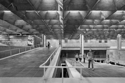 Faculdade de Arquitetura e Urbanismo da USP, 1961. Arquitetos Vilanova Artigas e Carlos Cascaldi