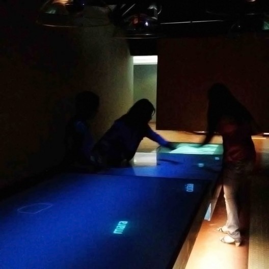 Beco das Palavras e suas mesas interativas, Museu da Língua Portuguesa, São Paulo