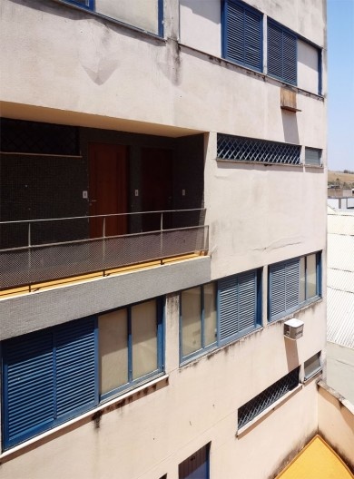 Edifício A Nacional, Cataguases. Irmãos Roberto, 1957