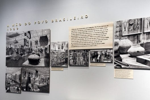 Exposição “Maneiras de expor”, curadoria de Giancarlo Latorraca, Museu da Casa Brasileira