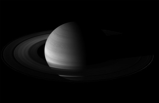 Saturno fotografado pela nave norte-americana Cassini, 2009
