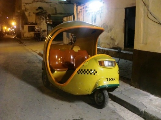 Cocotáxi, Havana, janeiro 2015
