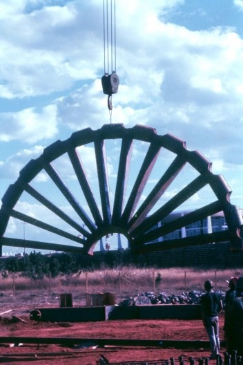 Monumento Pavilhão Nacional, Brasília, 1972. Arquiteto Sergio Bernardes